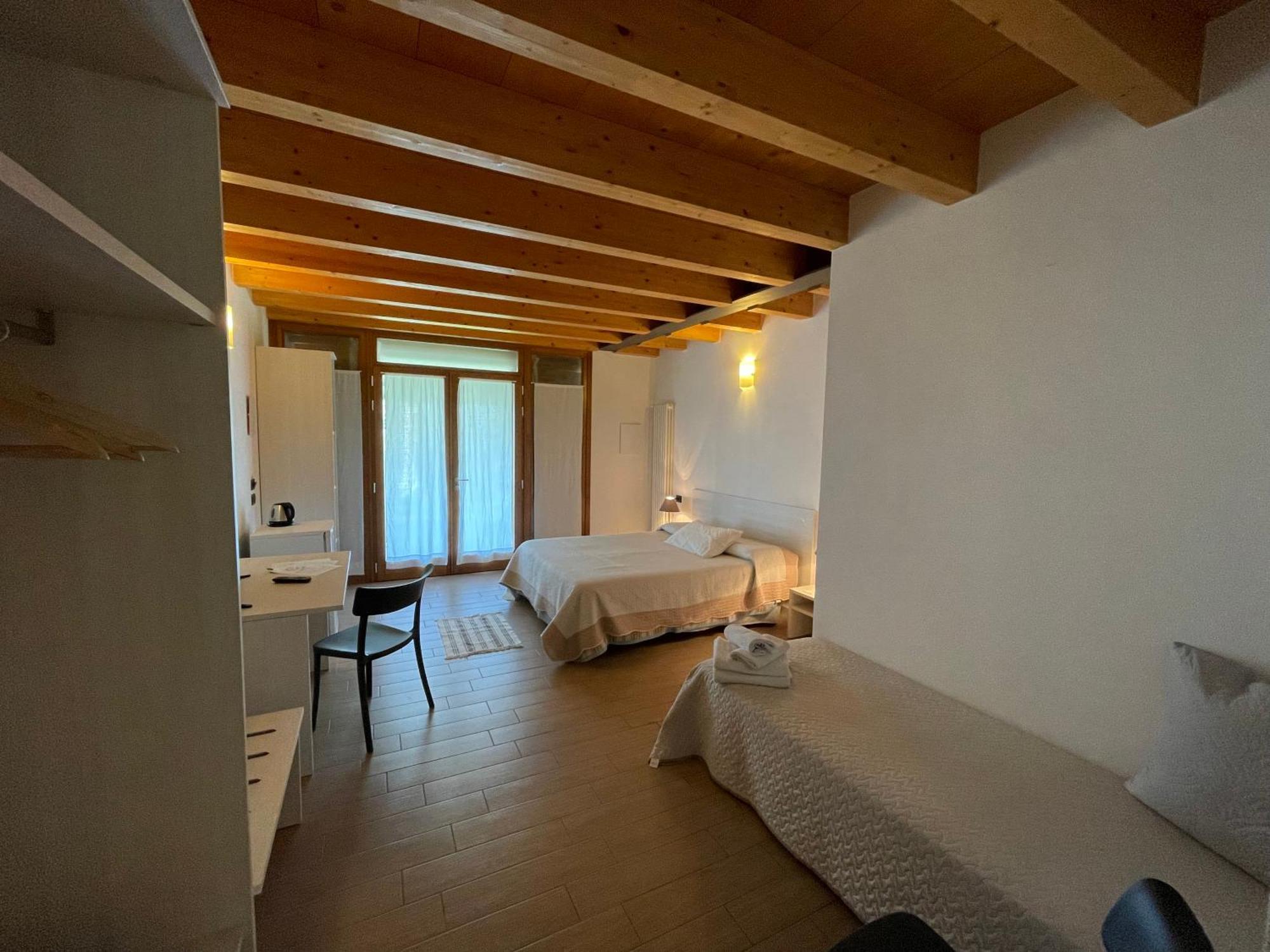 Al Vajo Dependance - Apartments-Zimmer Lazise Ngoại thất bức ảnh