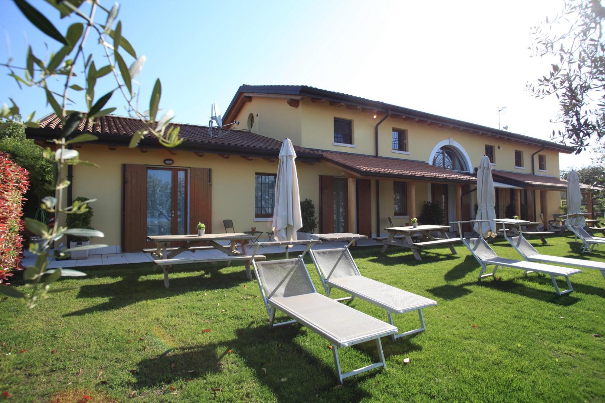 Al Vajo Dependance - Apartments-Zimmer Lazise Ngoại thất bức ảnh